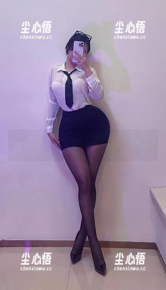 微密圈 - 合集来了！艾拉·isla的甜美COS美图，甜得我耳朵都起茧