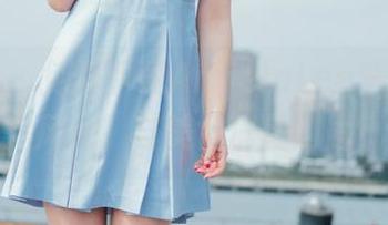 菠萝社 – 免费下载AngelaLee李玲的厨娘风采，与美食群星闪耀！