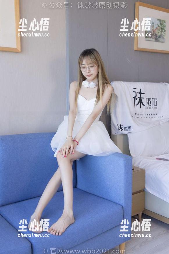 袜啵啵 - 家里憋坏了？小甜豆的私拍合集来给你加油！