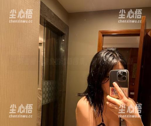 微密圈 - 詹詹的透明图集，分享你的感投放