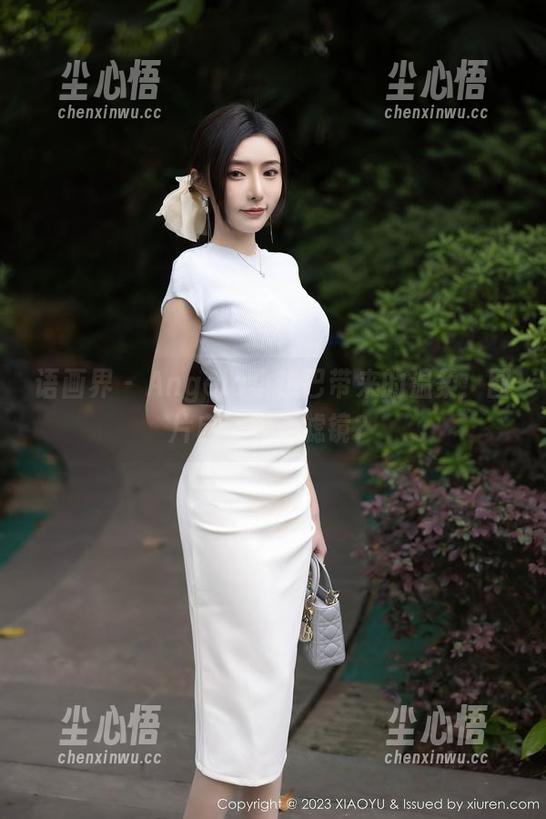 语画界 - Angela小热巴带来的温柔：图片自带舒心滤镜？