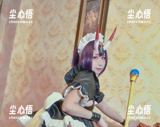 贞子蜜桃合集：温柔的壁纸，但别指望她会在墙上呆太久