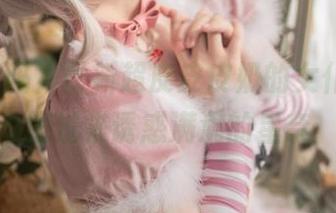 準備好了吗？最新超皮皮皮奶的女仆写真，照过来诱惑满满的星奈