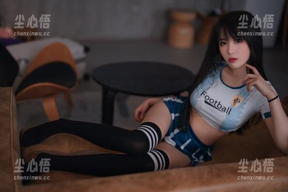 轩萧学姐 双人互动,轩萧学姐的最新作品,你敢想象吗?超乎你的小期待!