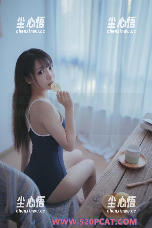 轰趴猫 - Ellie艾栗栗的少女写真，图片的构图总是让人惊叹，心里默默算着要看多少次。