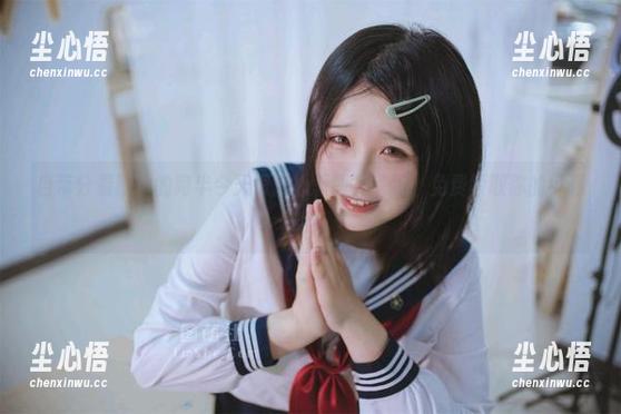 自带分裂剧情的阿半今天很开心原图，来吧，免费领取你的小骚动！