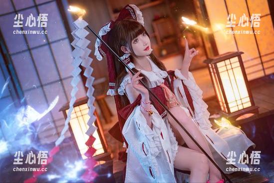 被粉色迷住的露儿大魔王：一堆写真资源随便撩！