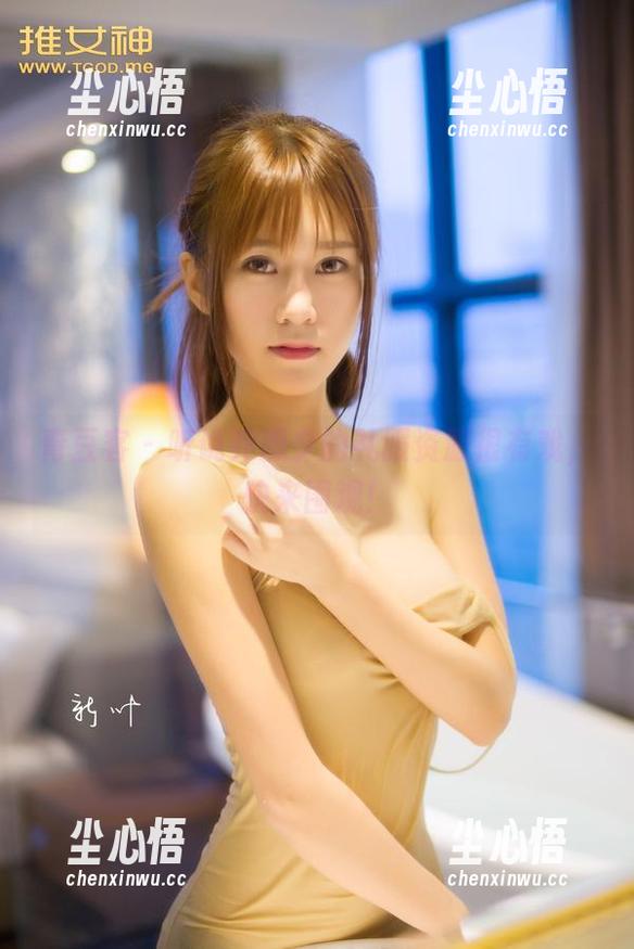 青豆客 - 听说乔恩夕的礼服资源很有戏，快来围观！
