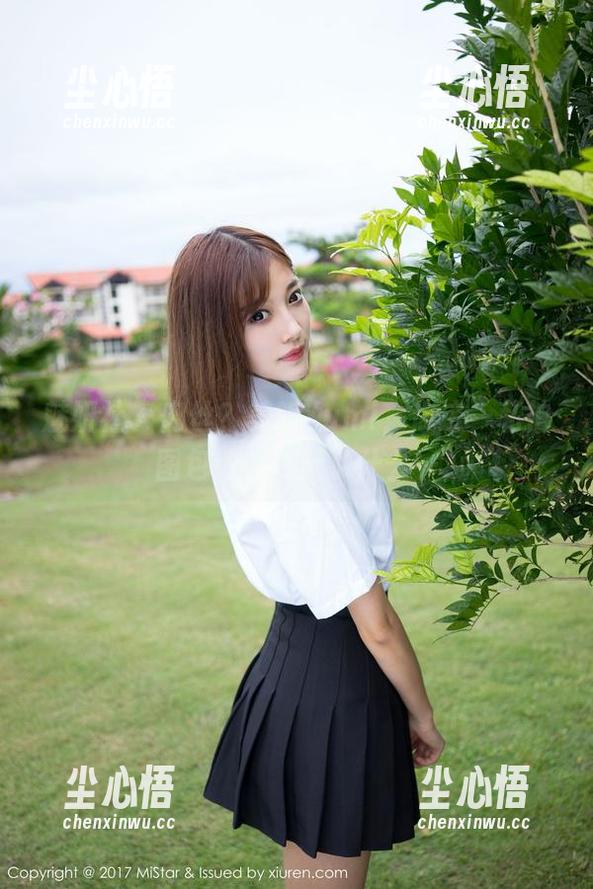 魅妍社 - 肉丝？美昕Yumi，你这一私拍图包让我想起了什么…
